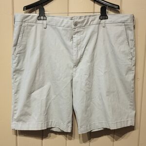 42" classic shorts 9.5" inseam stretch cotton blend flat front Izod saltwater